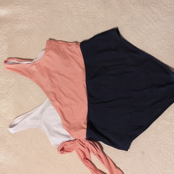 One Piece Bathing Suit - Picture 3 of 4